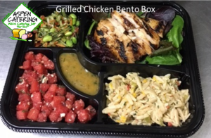 box lunch catering with chicken